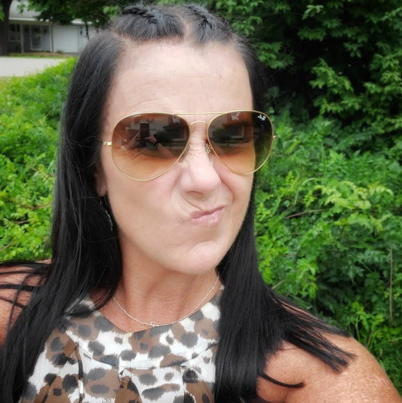 Meet your Posher, Michelle - Picture 11 of 16